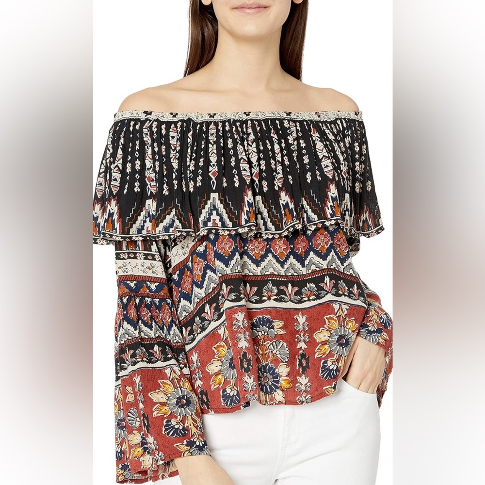 Billabong Mi Novia off-the-shoulder peasant top boho‎ bell sleeves. MED